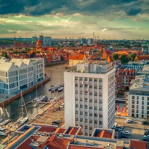 Szafarnia 10 Gdańsk